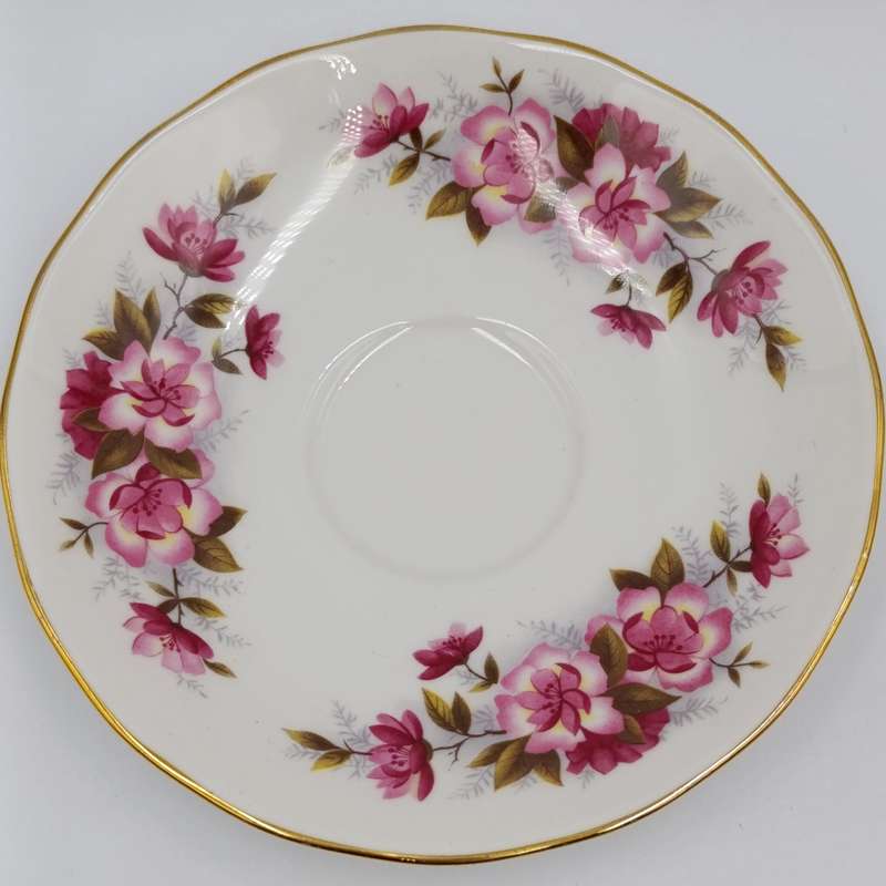 Vintage Queen Anne porcelain duo