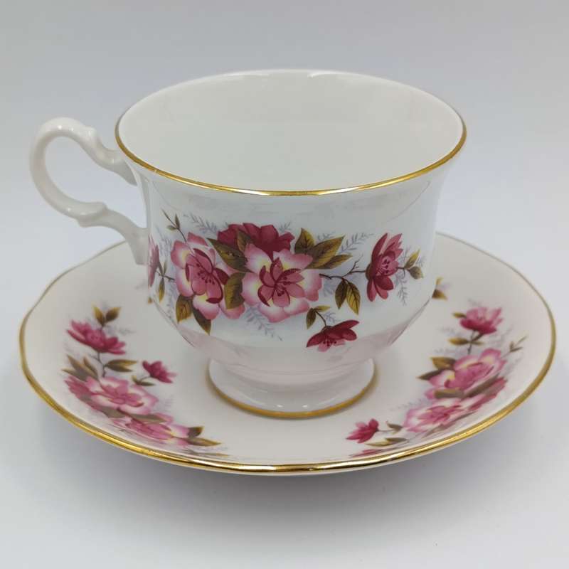 Vintage Queen Anne porcelain duo