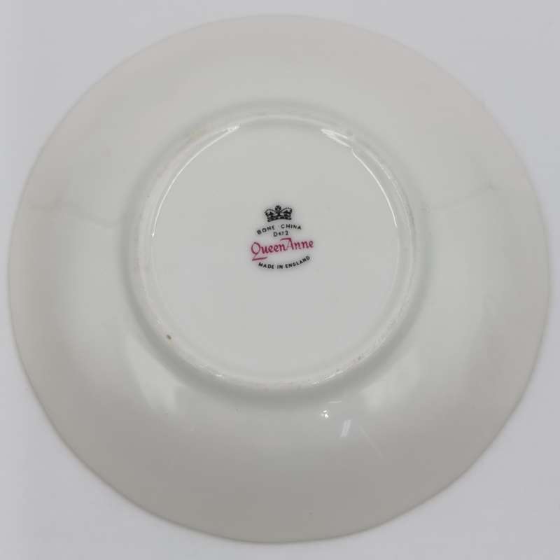 Vintage Queen Anne porcelain duo