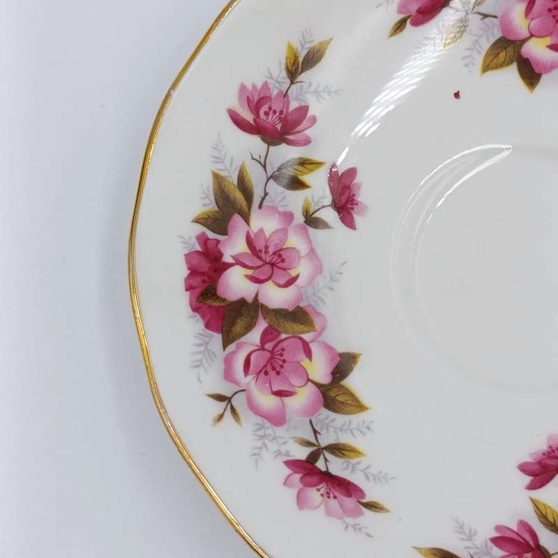Vintage Queen Anne porcelain duo