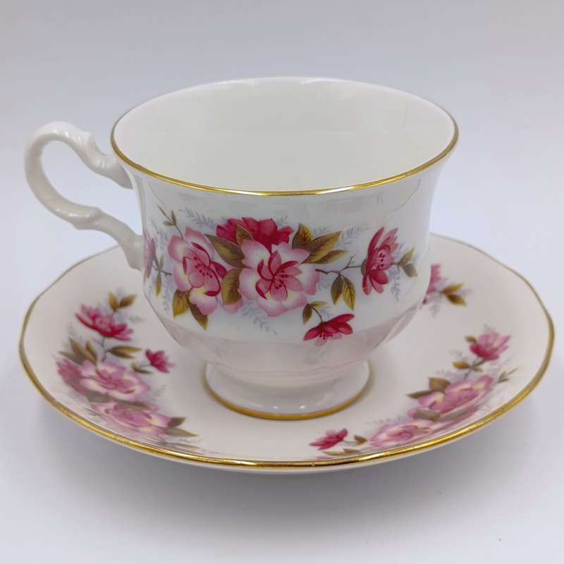 Vintage Queen Anne porcelain duo