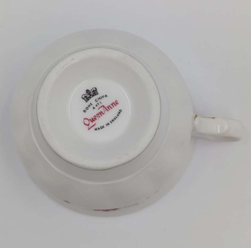 Vintage Queen Anne porcelain duo