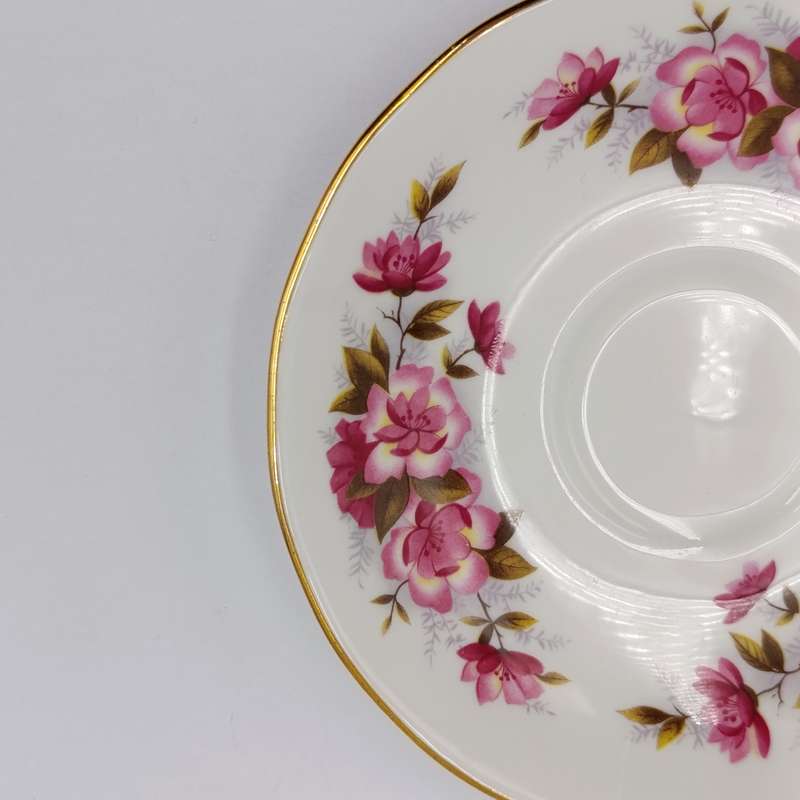 Vintage Queen Anne porcelain duo