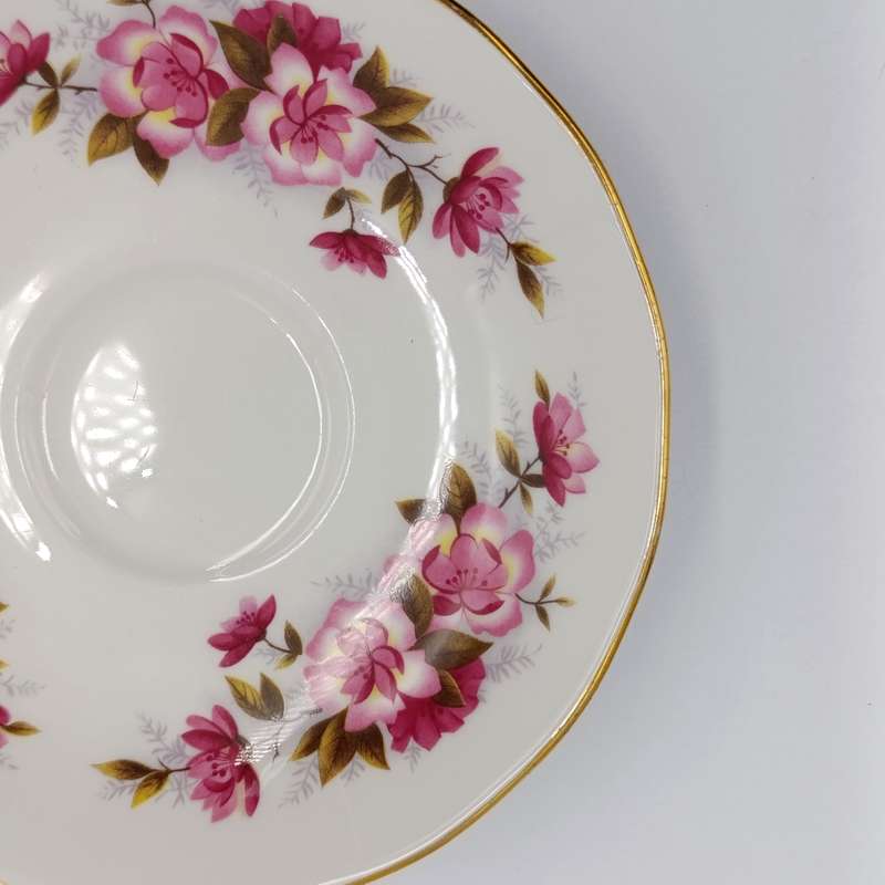 Vintage Queen Anne porcelain duo