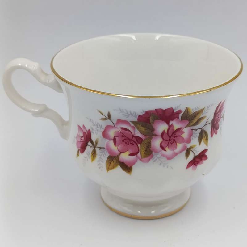 Vintage Queen Anne porcelain duo