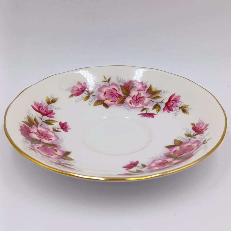 Vintage Queen Anne porcelain duo