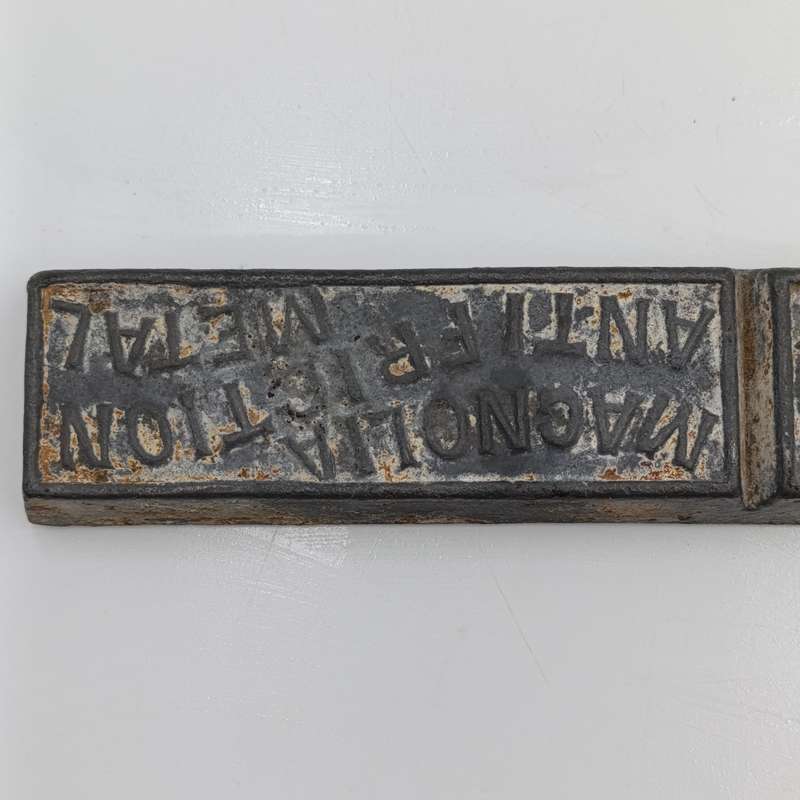 Magnolia Anti-Friction metal bars for machinery