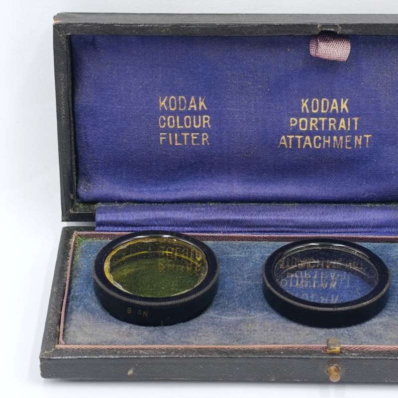 Lot of 3 Antique No.6 lens filters in case