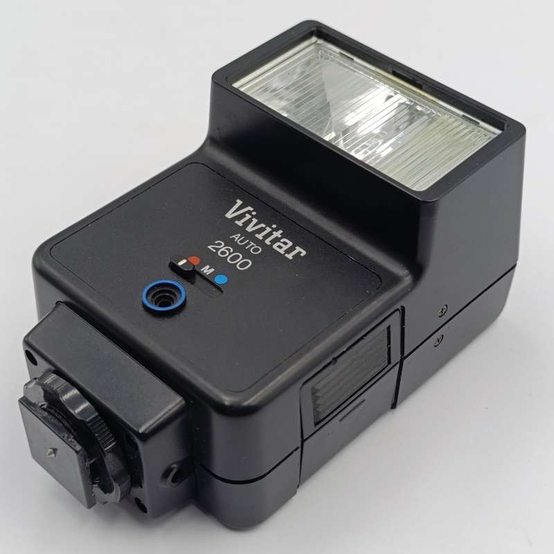 Vintage Vivitar Auto 2600 camera flash - working