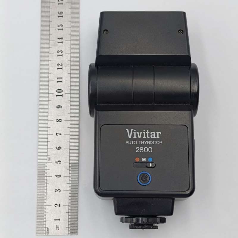 Vintage Vivitar Auto Thyristor 2800 camera flash - working