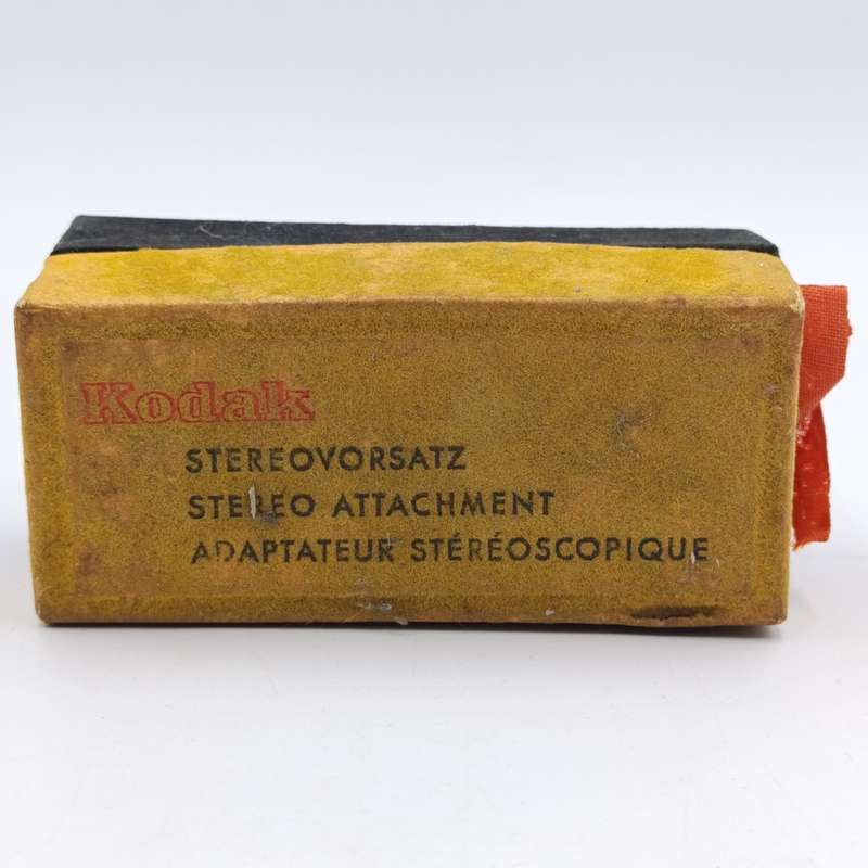 Vintage Kodak Retina stereoscopic lens attachment