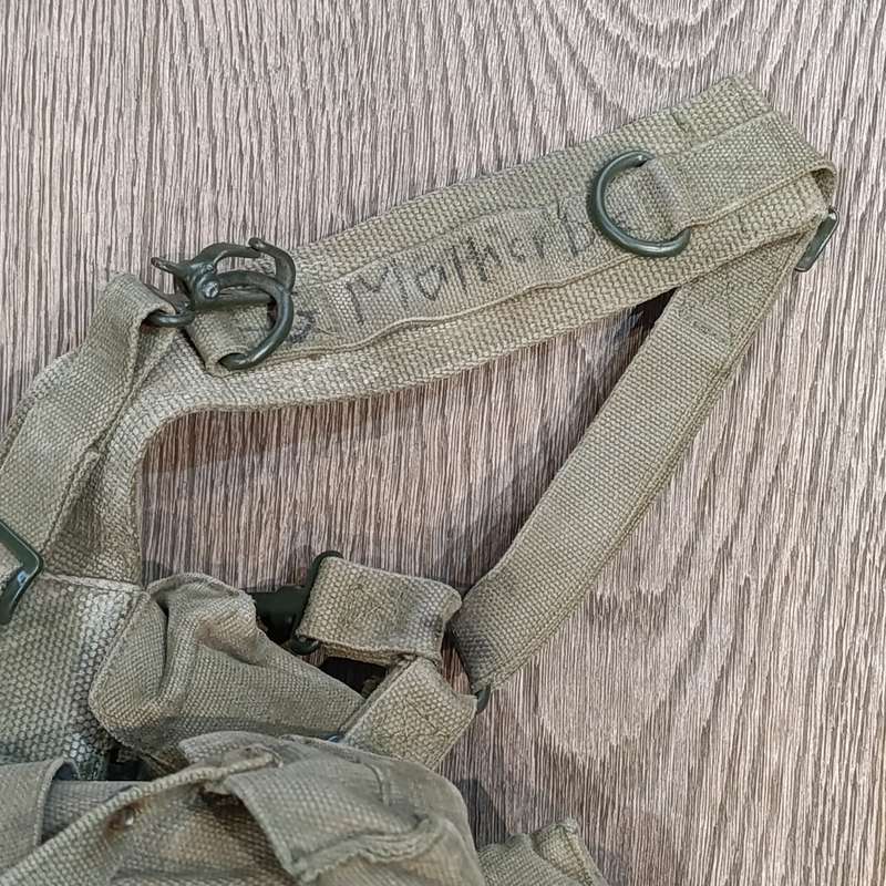 SADF Skeleton webbing with yoke, kidney pouches and water bottle pouch