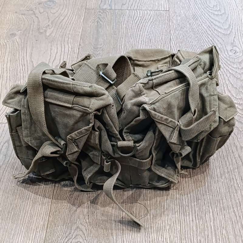 SADF Kidney, ammo and R1 ammo pouches on webbing belt