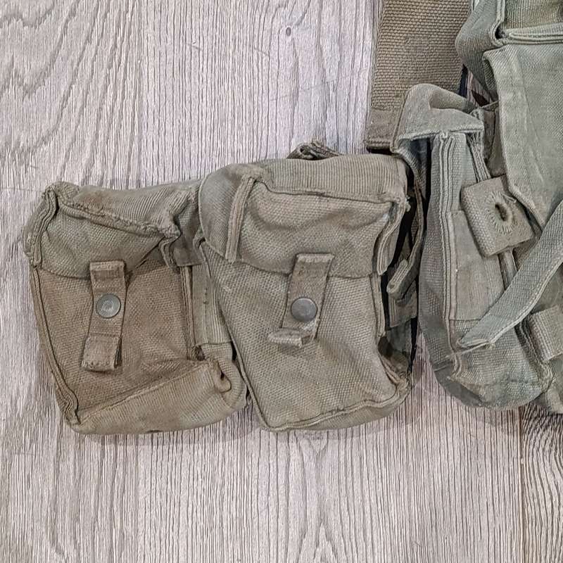 SADF Kidney, ammo and R1 ammo pouches on webbing belt