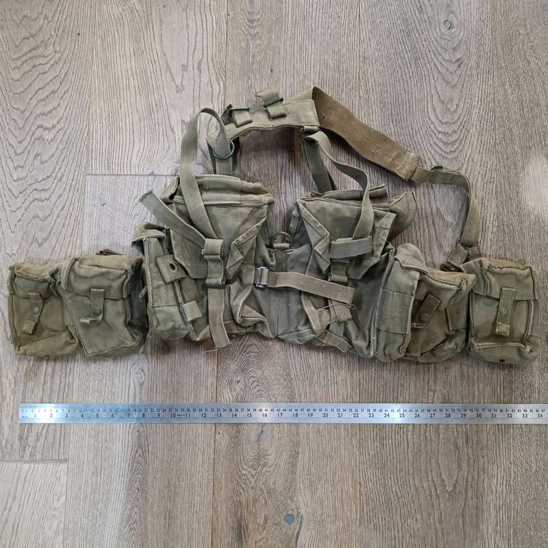SADF Kidney, ammo and R1 ammo pouches on webbing belt