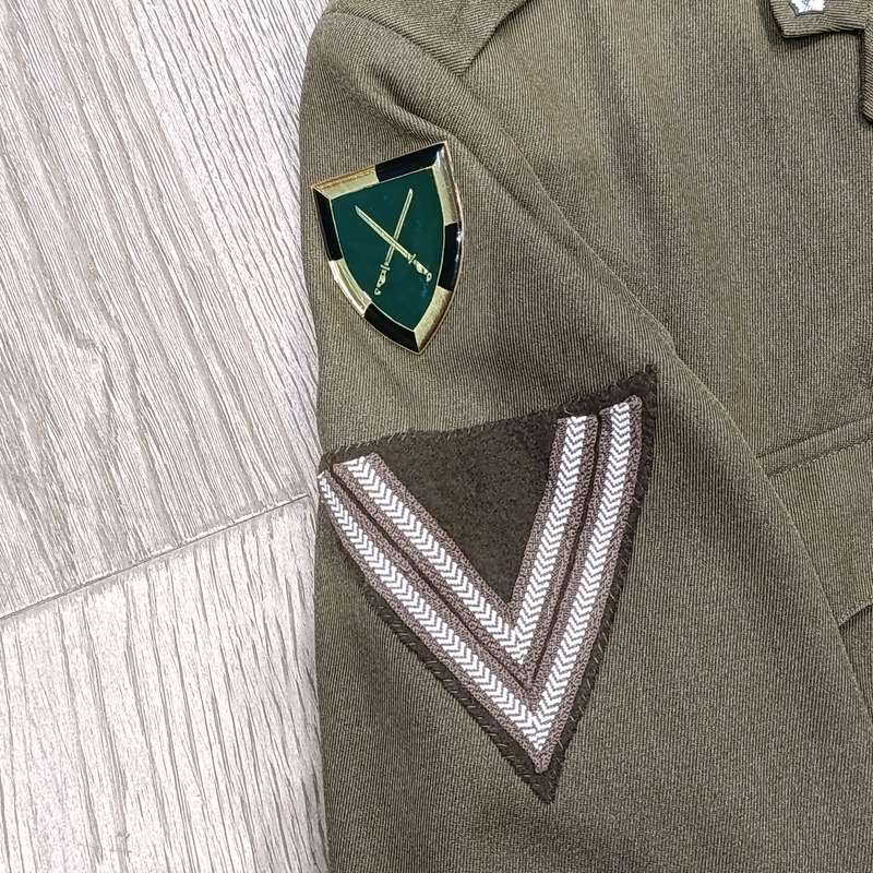 SADF Corporal step-outs tunic with SA Infantry school flashes