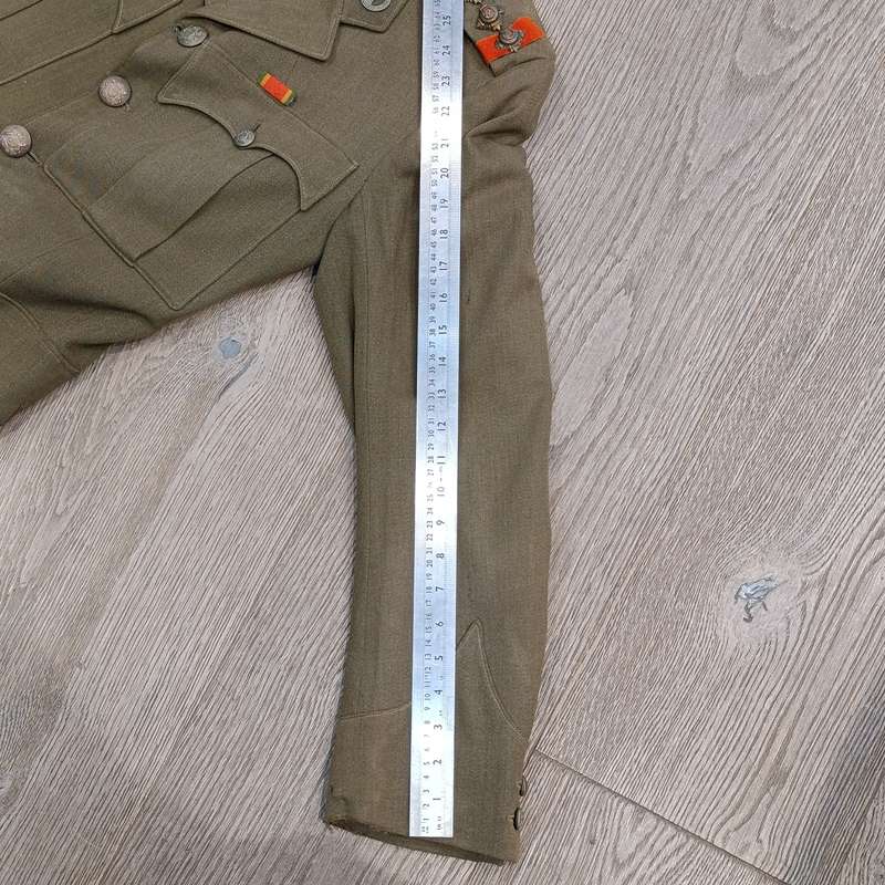 WW2 SA Army tunic with captain rank