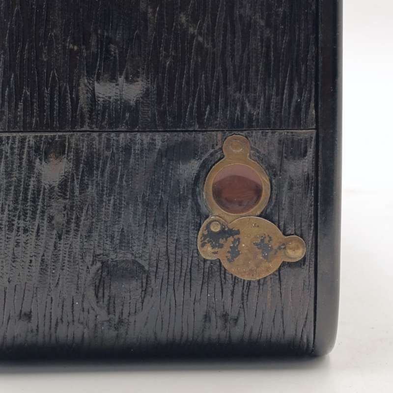 Antique Kodak No.A - 116 folding camera with leather pouch