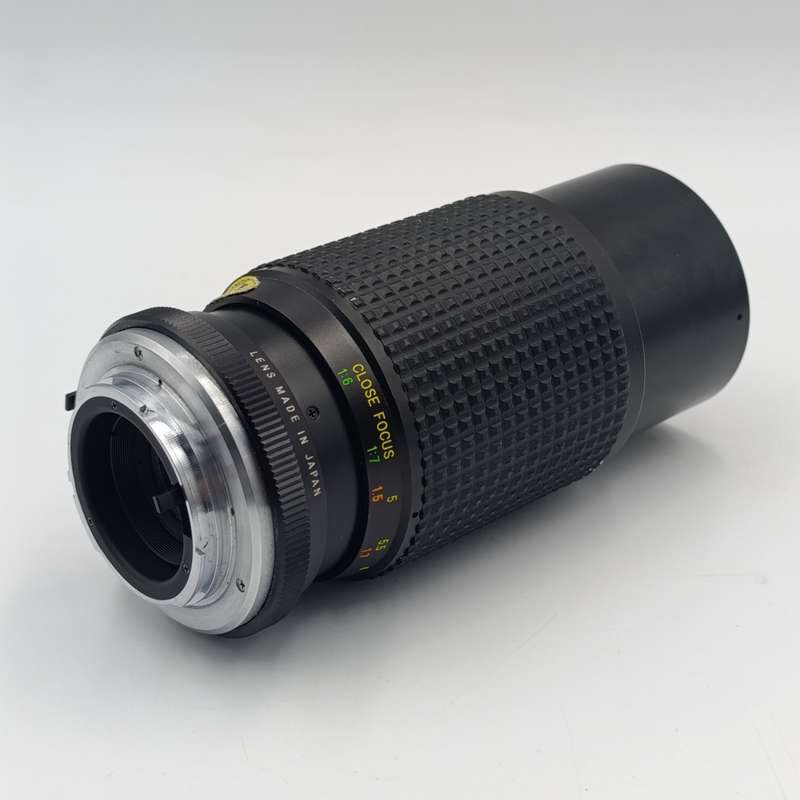 Vintage Osawa MC 1:4.5 - 80-200mm lens - fairly clean - M-mount