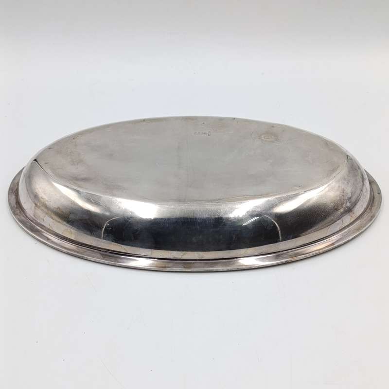 Vintage Rhodesian silverplated serving bowl with lid given to Lt. Col. A.M Oscroft by The President