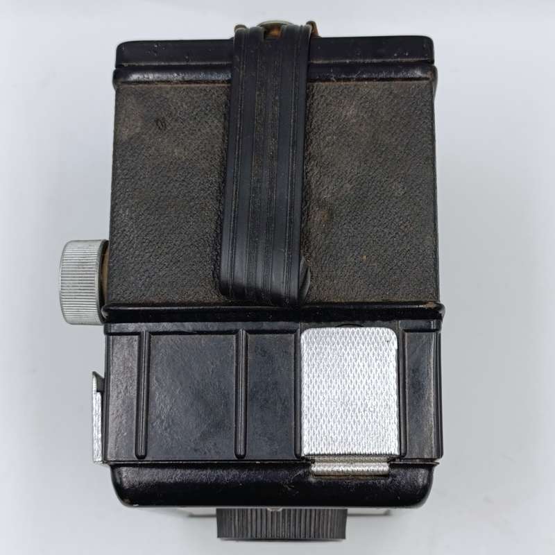 Vintage Ambassador Coronet "Brownie" camera