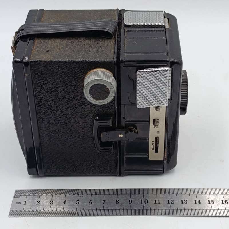 Vintage Ambassador Coronet "Brownie" camera