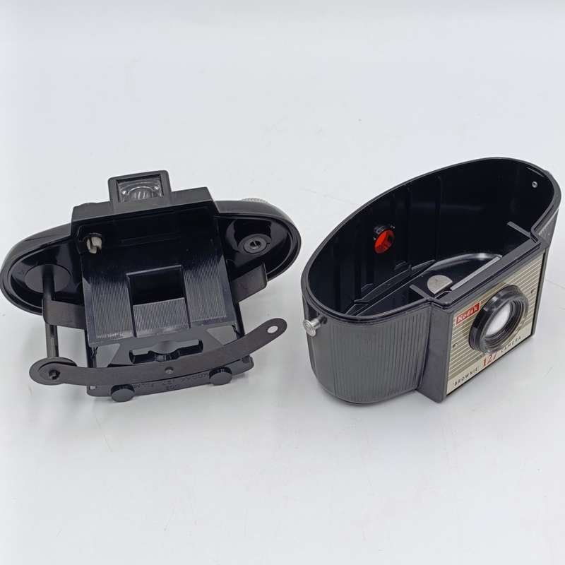 Vintage Kodak Brownie 127 camera