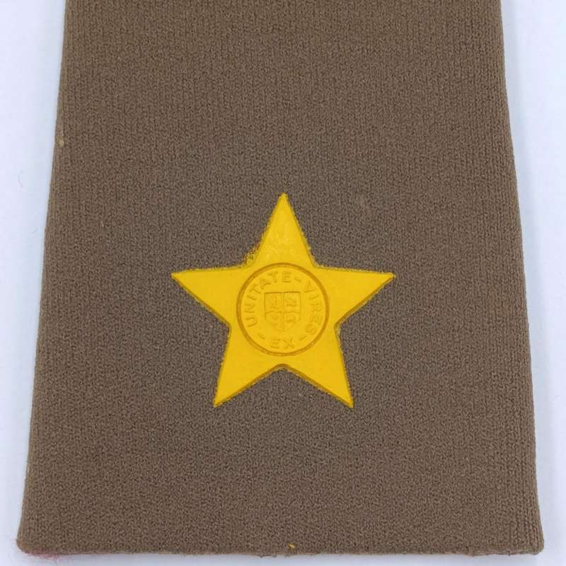 Pair of SADF second lieutenant rank epaulettes