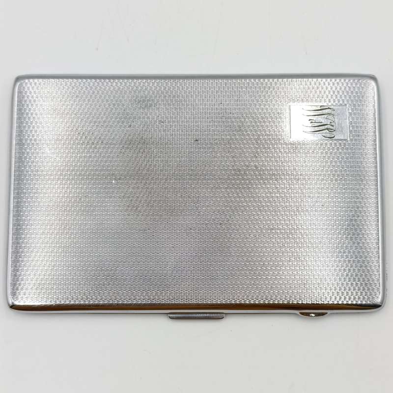 Vintage chrome-plated cigarette case