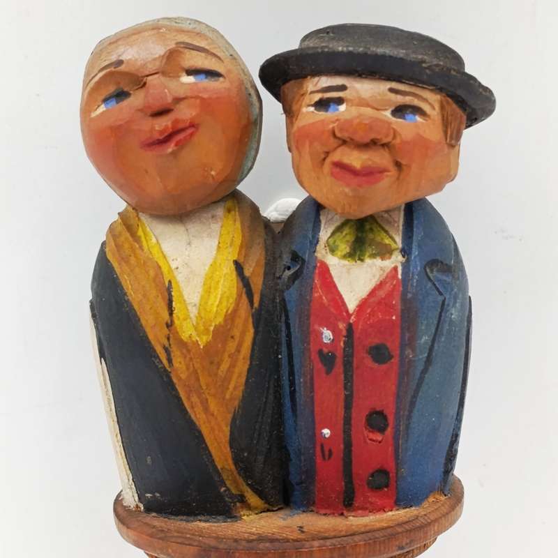 Vintage wooden carved mechanical wine stopper