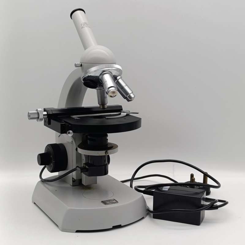 Vintage Carl Zeiss monocular Lab microscope in wooden case - working