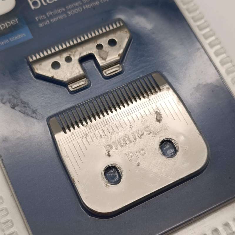 Lot of 4 Philips replacement hair clipper blades