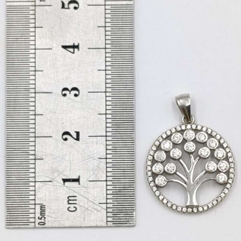 Sterling silver tree of life pendant - weighs 2,4 grams