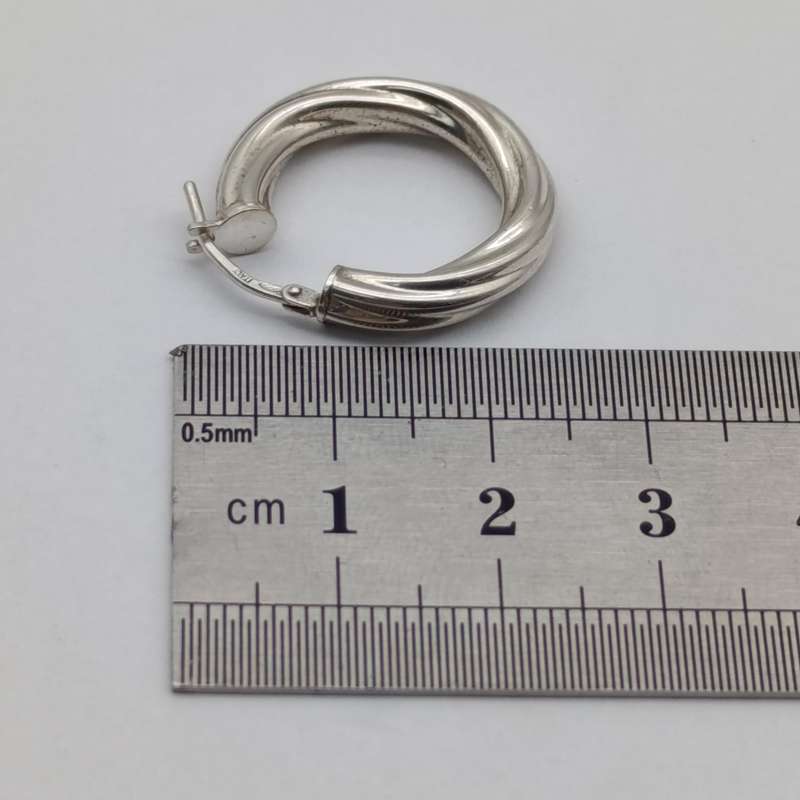Pair of sterling silver twisted hoop earrings - weighs 3.7g