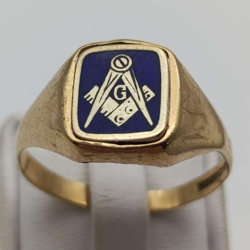 9kt Gold Masonic crest ring with rotating crest - weighs 4.8g - size W