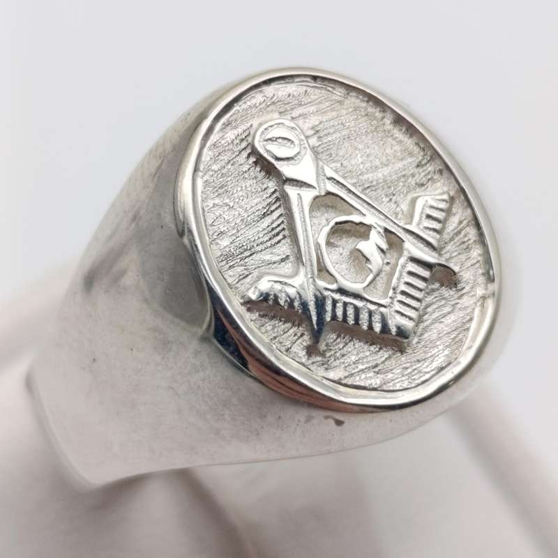 Sterling silver Masonic mens ring - weighs 7.5g - size 5 1/2