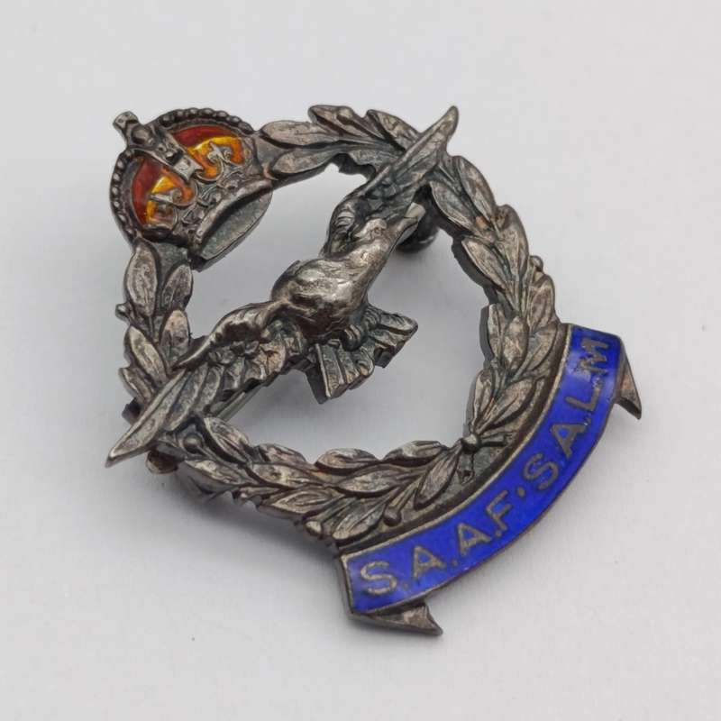 WW2 SA Air Force silver sweetheart badge