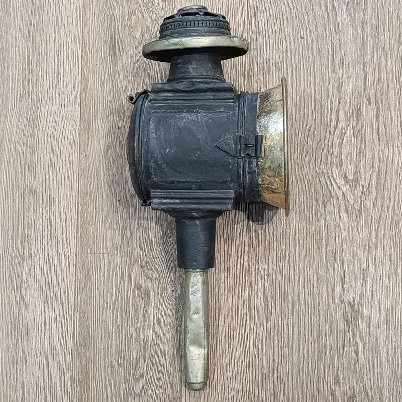 Antique Ideal double bolt socket car lantern