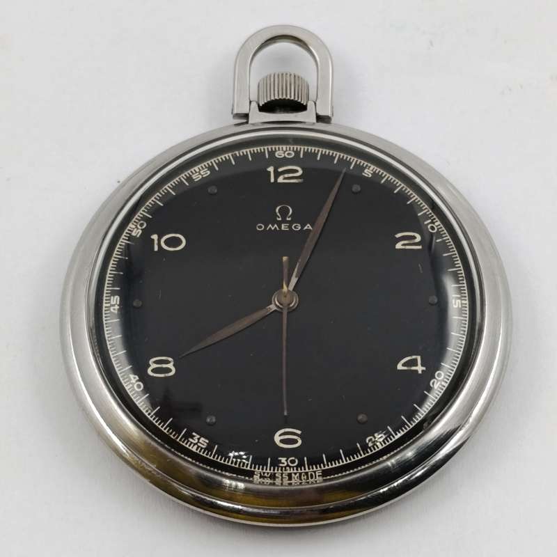 WW2 period 1944 Omega black dial pocketwatch - working - serial 10405902