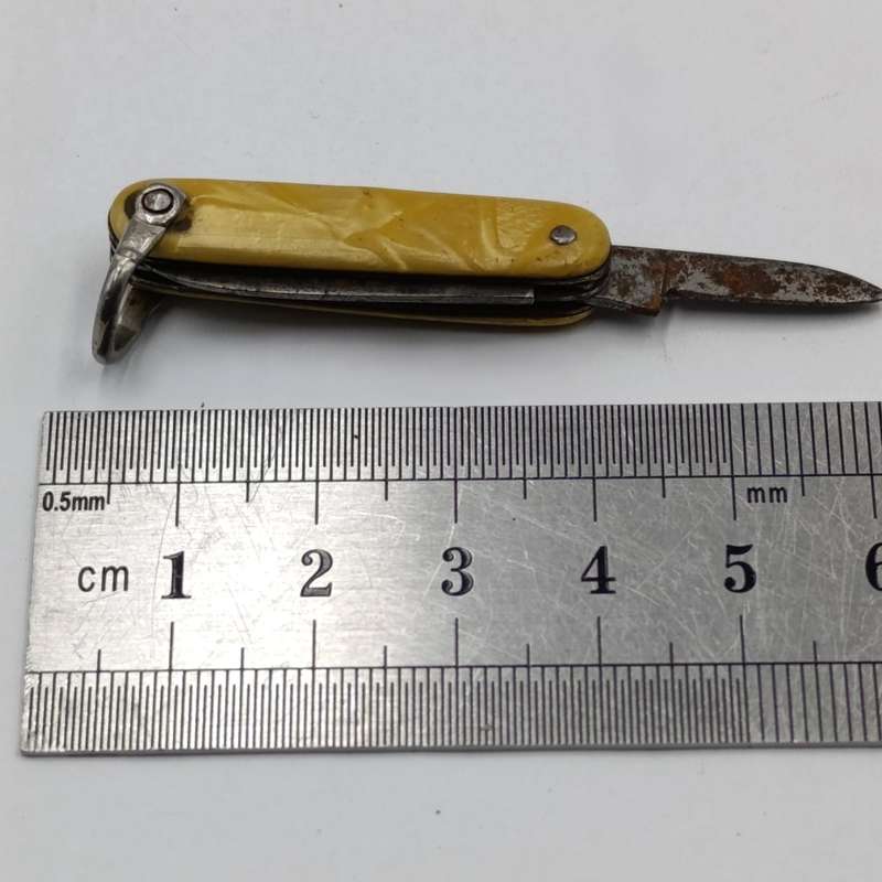 Miniature 3-blade German pocket knife