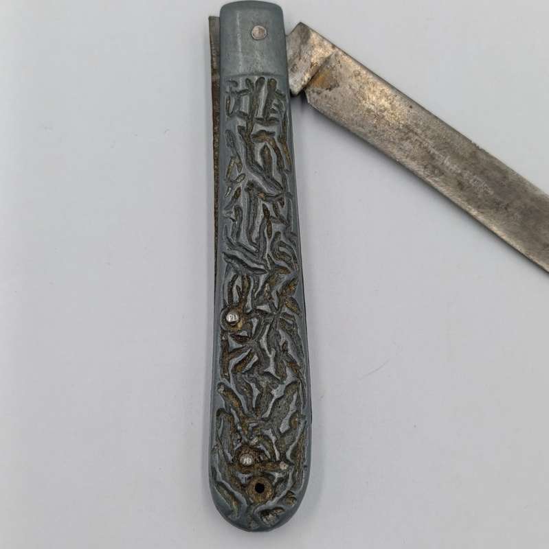Vintage BEST No.30 Tent Mark pocket knife