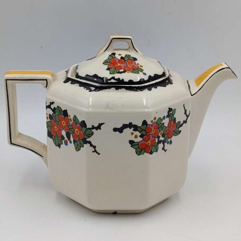 Antique Royal Doulton Woburn porcelain tea pot