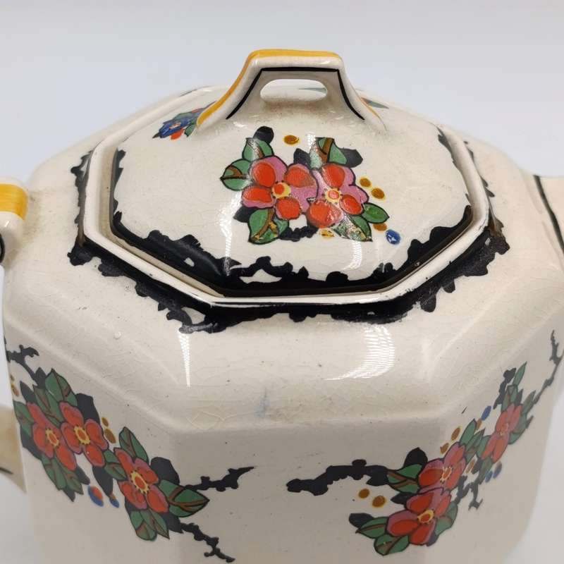 Antique Royal Doulton Woburn porcelain tea pot