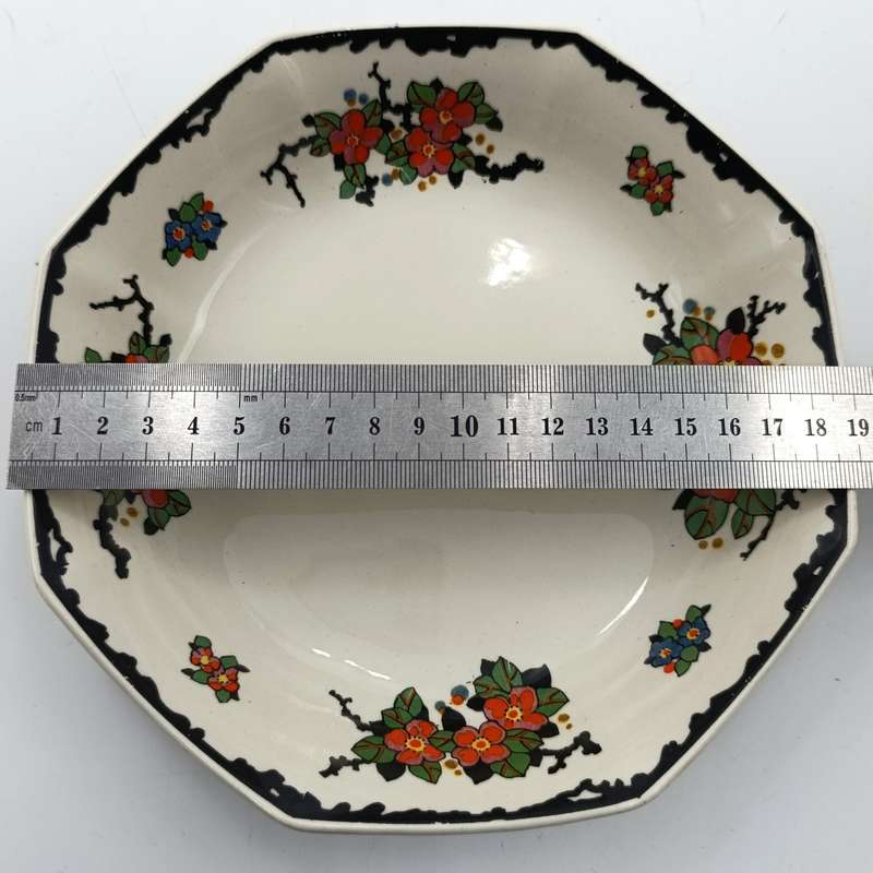 Set of 8 antique Royal Doulton Woburn porcelain soup bowls