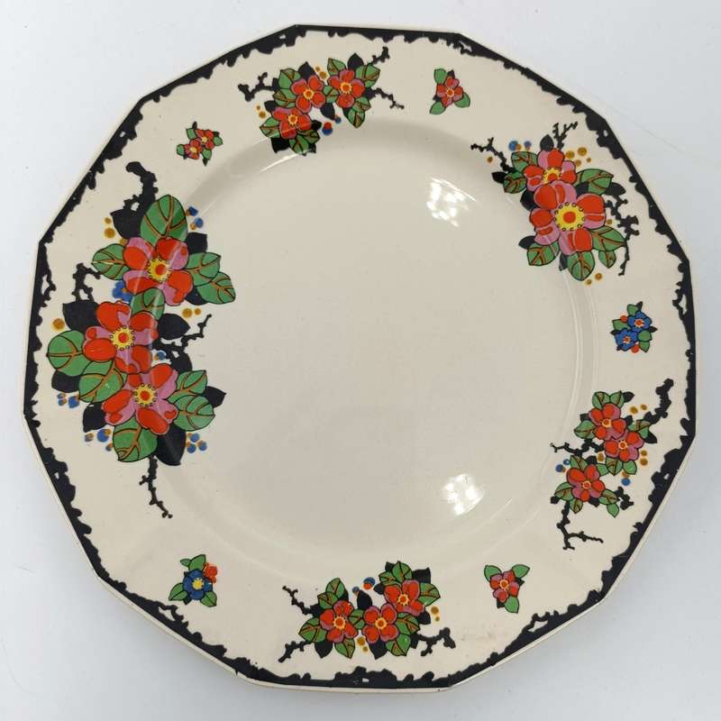Set of 8 antique Royal Doulton Woburn dinner plates