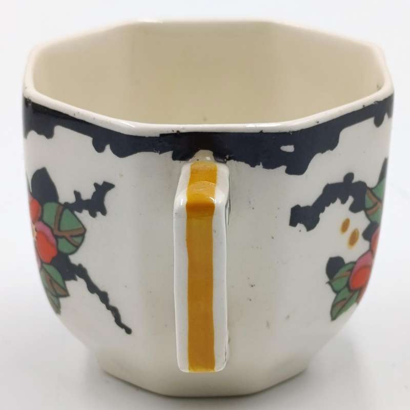 Set of 6 antique Royal Doulton Woburn porcelain espresso cups