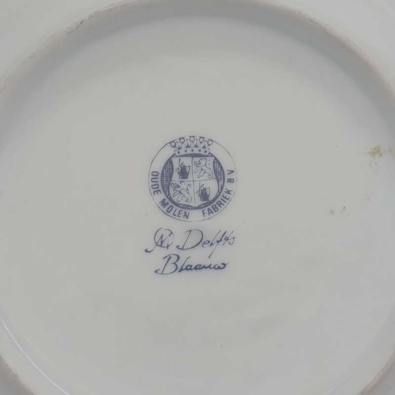 Vintage Delfts Blaauw Oude Molen porcelain plate