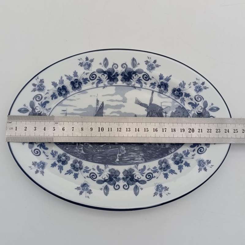 Vintage Delfts Blaauw oval porcelain plate