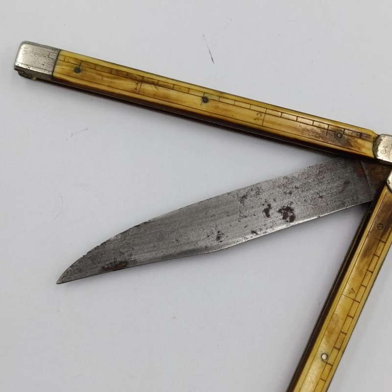 Vintage butterfly knife with bone handles with ruler measurements