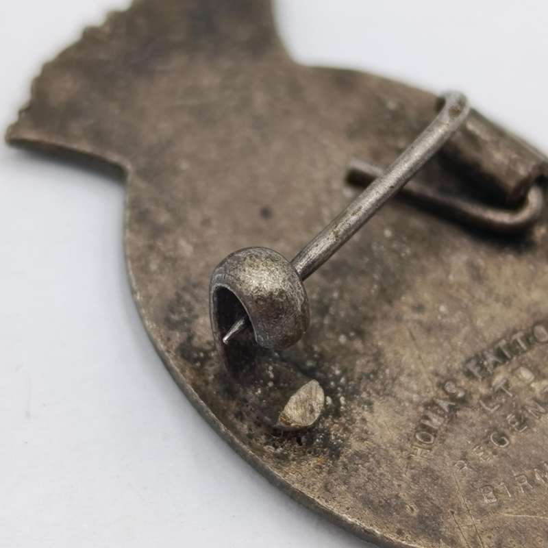 WW2 Knittel Garments for the Royal Navy pin badge